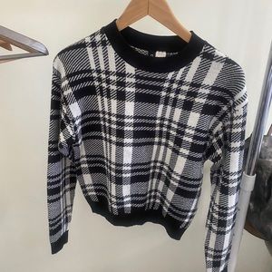 HM sweater